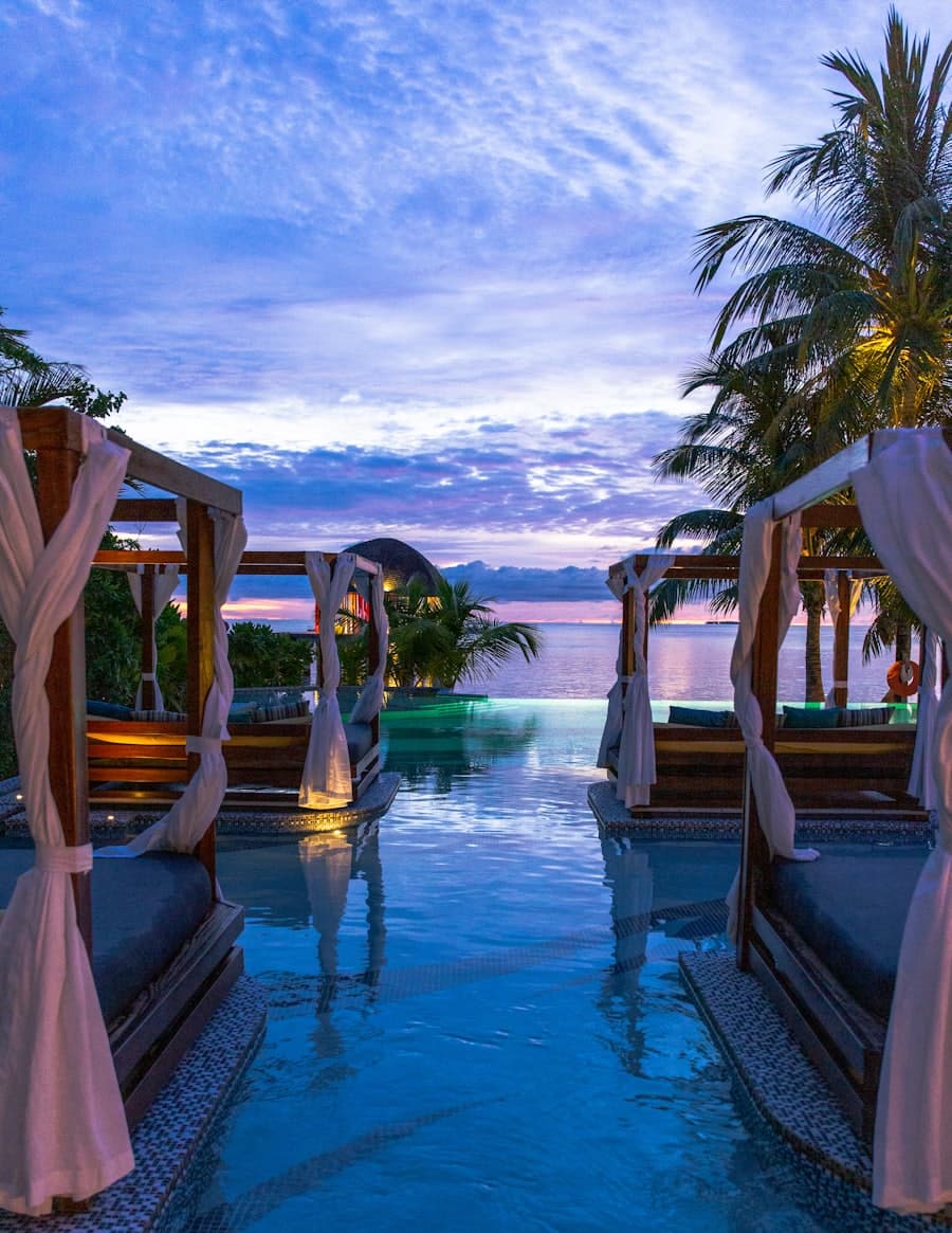 The Gilded Escape — Luxury Travel