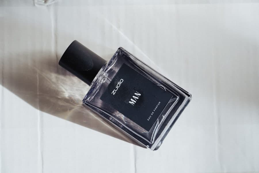 Vetiver & Vale — Cologne & fragrance